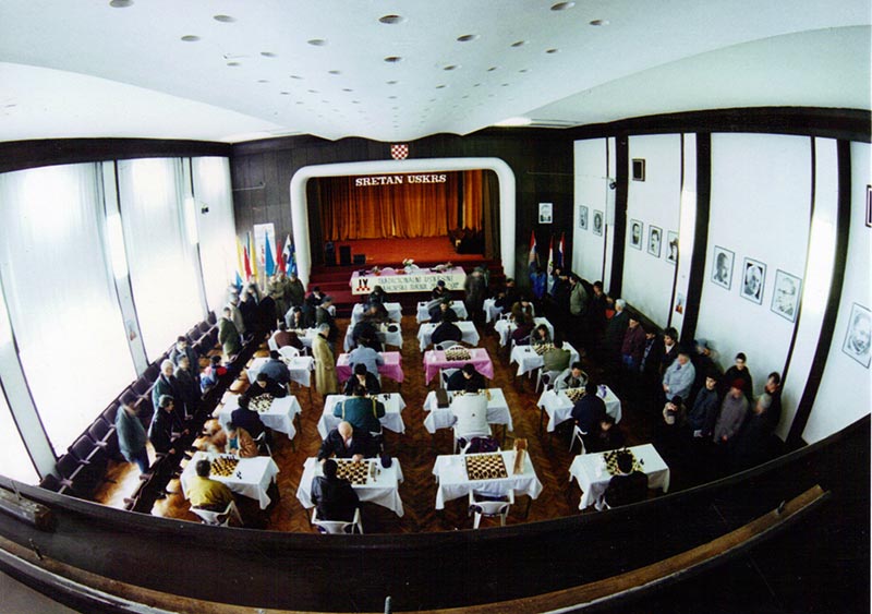 76.jpg