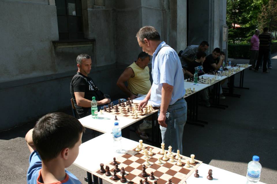 1017387_147135462147212_1087150766_n.jpg